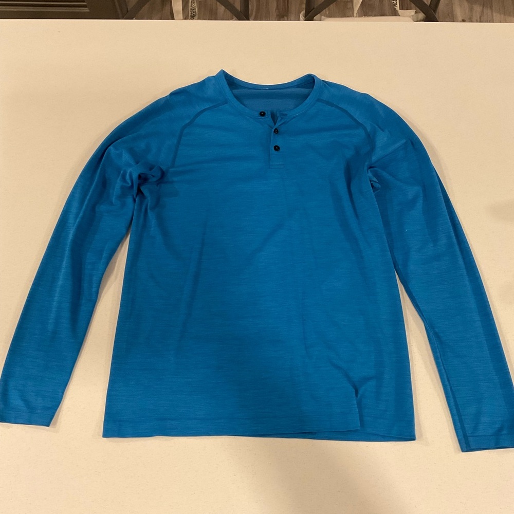 Lululemon Metal Vent Tech Long Sleeve Henley Large